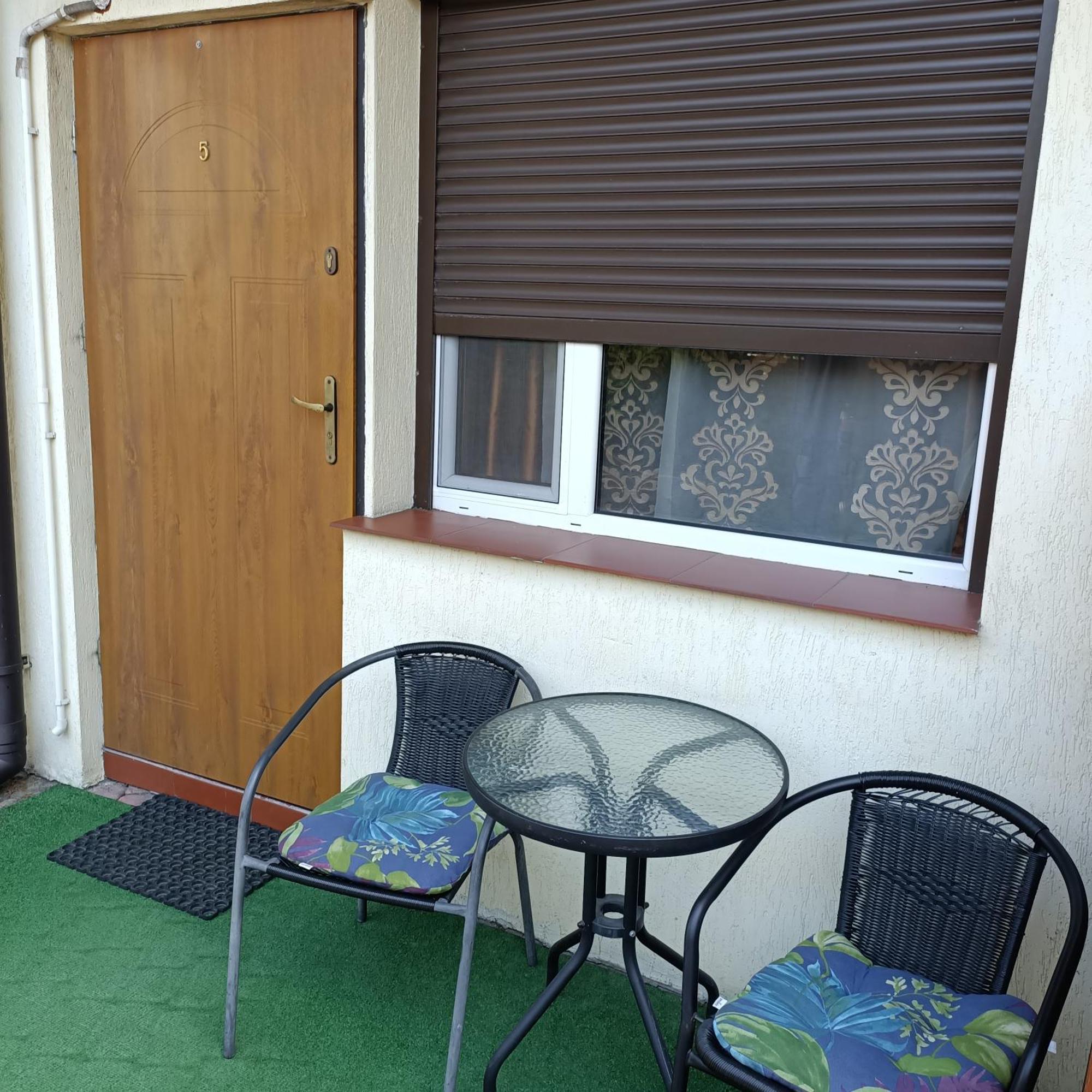 "Vanilla" Pokoje I Apartamenty Nad Brzegiem Jeziora Окунинка Экстерьер фото