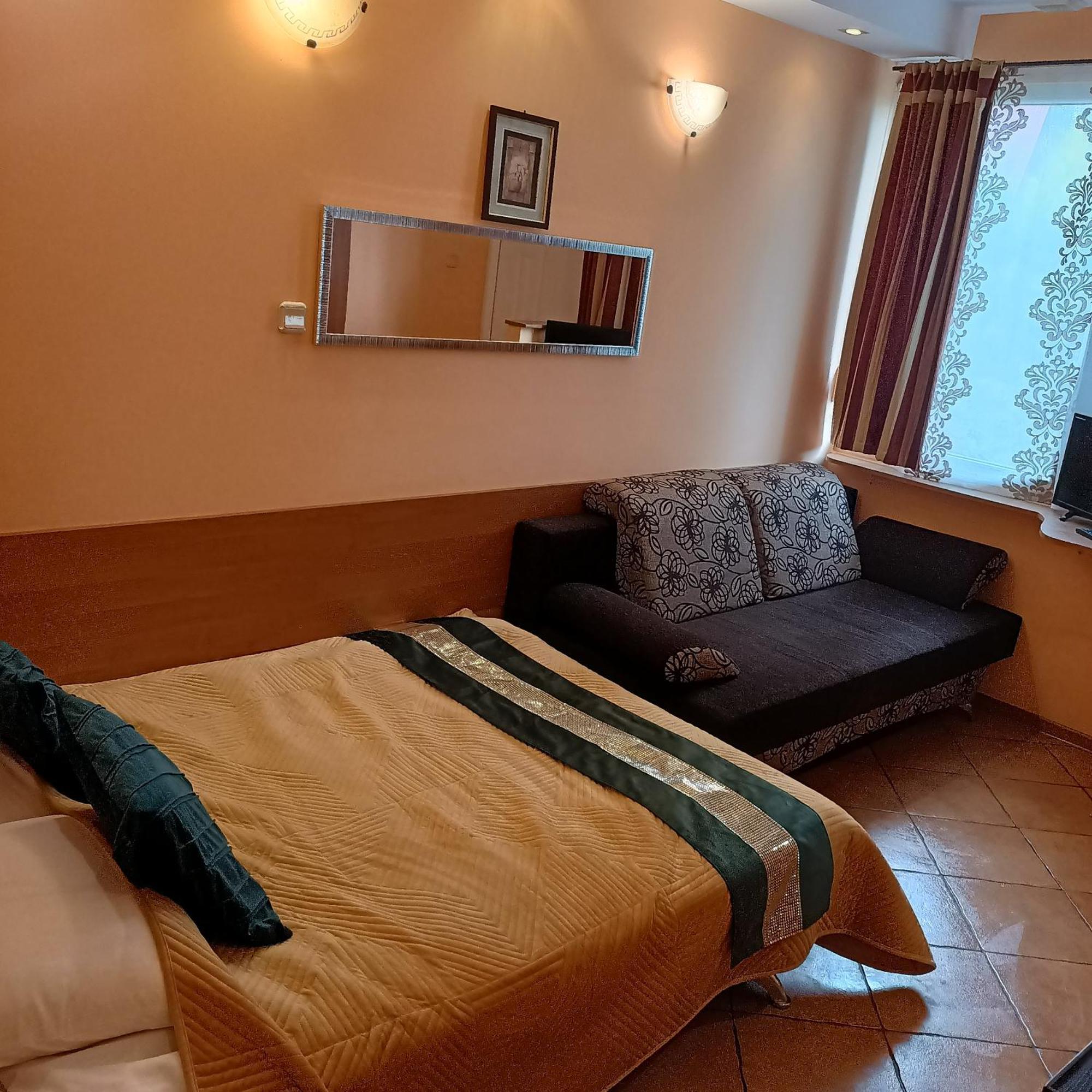 "Vanilla" Pokoje I Apartamenty Nad Brzegiem Jeziora Окунинка Экстерьер фото